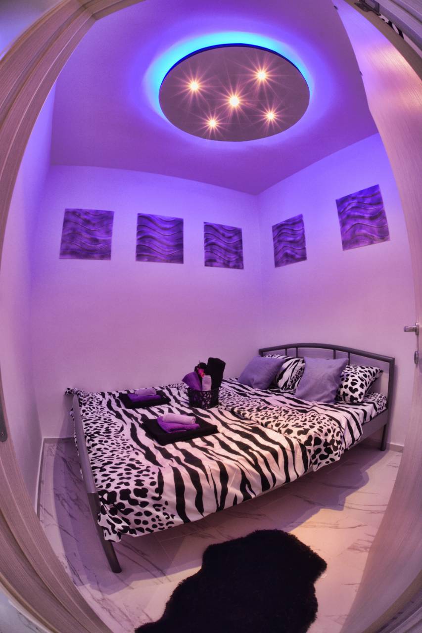 Black & White apartman thumbnail 28