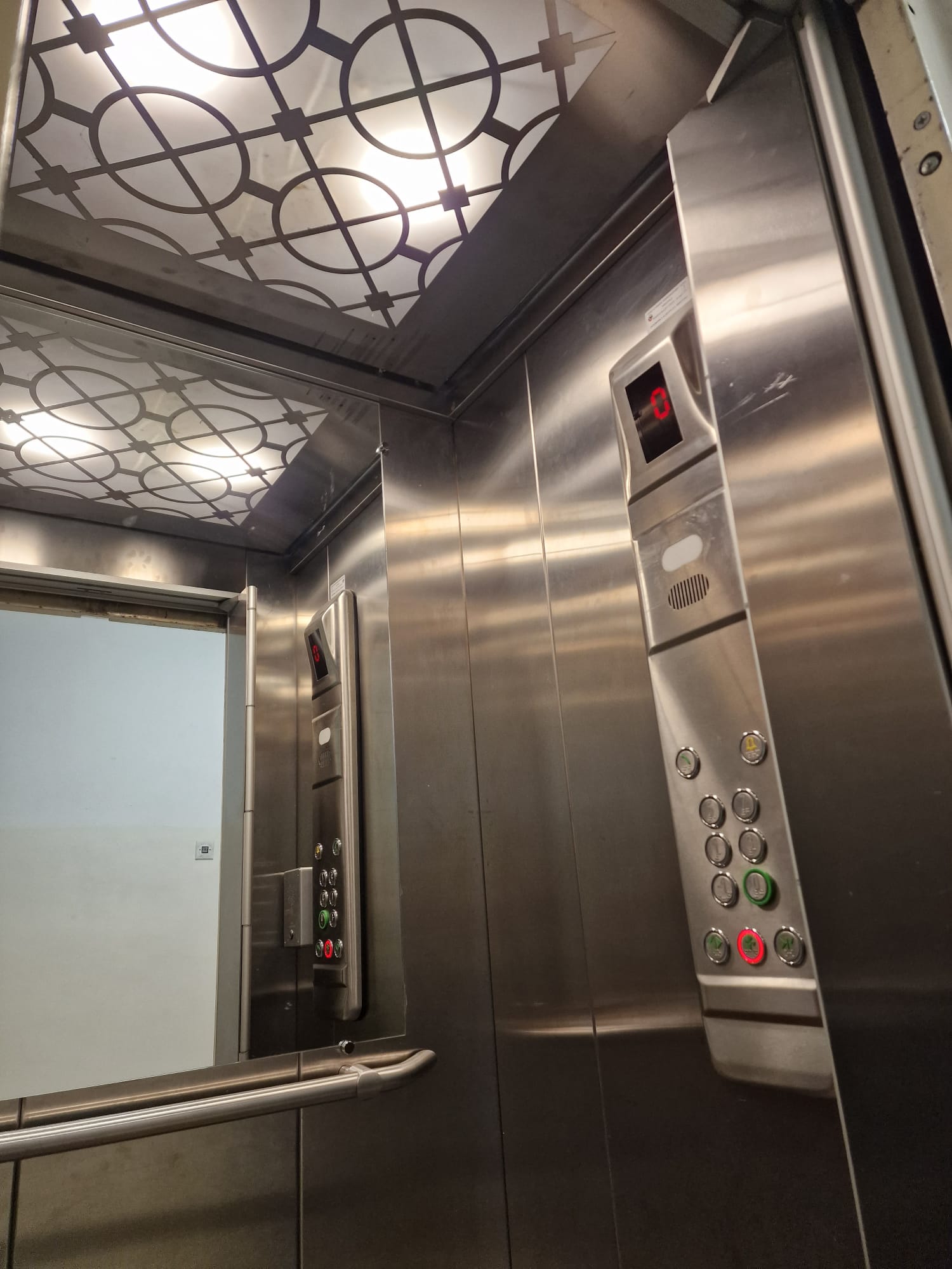 Mirror apartman thumbnail 40